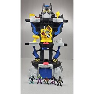 2014 Imaginext DC Batman Batcave Light‎ Up 27" Playset Toy With Figures.